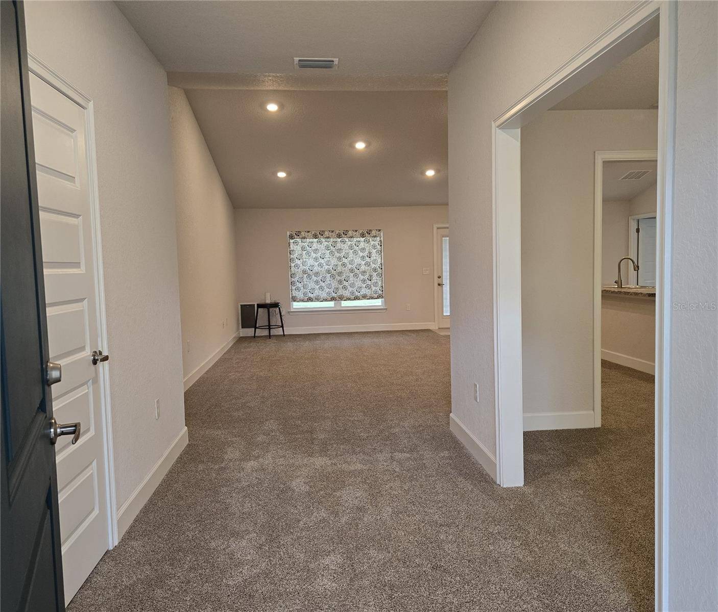 825 W HALLAM DR, Citrus Springs, FL 34434
