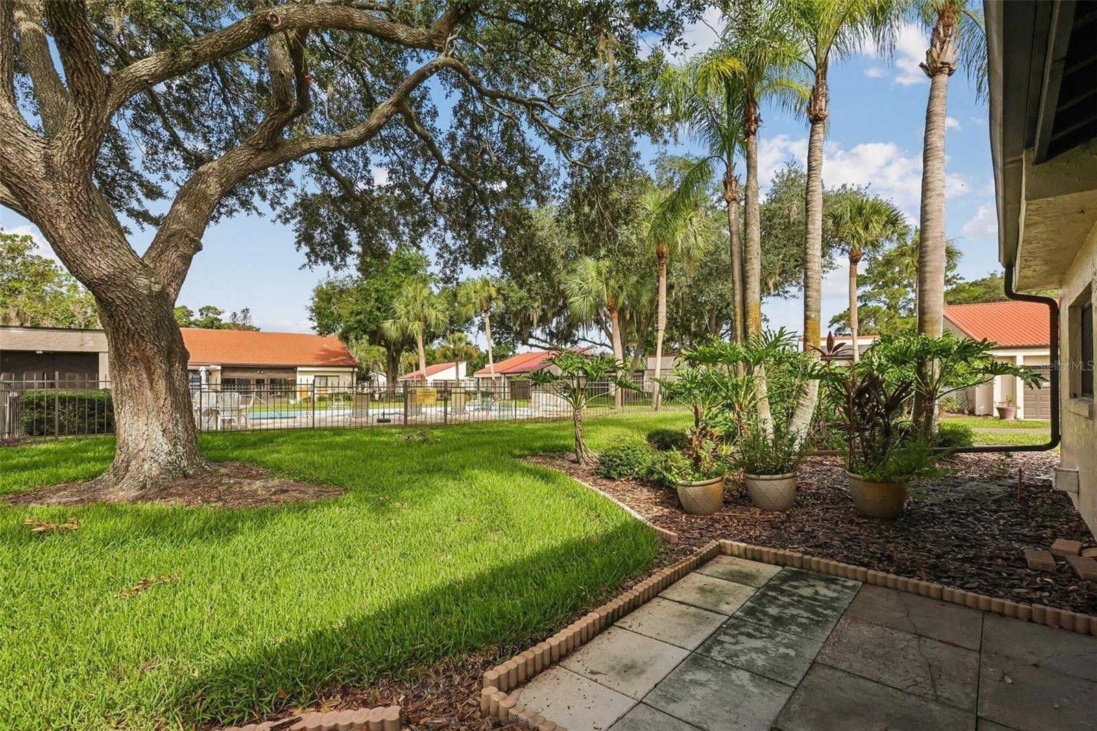 107 SEVILLE CT N, Plant City, FL 33566