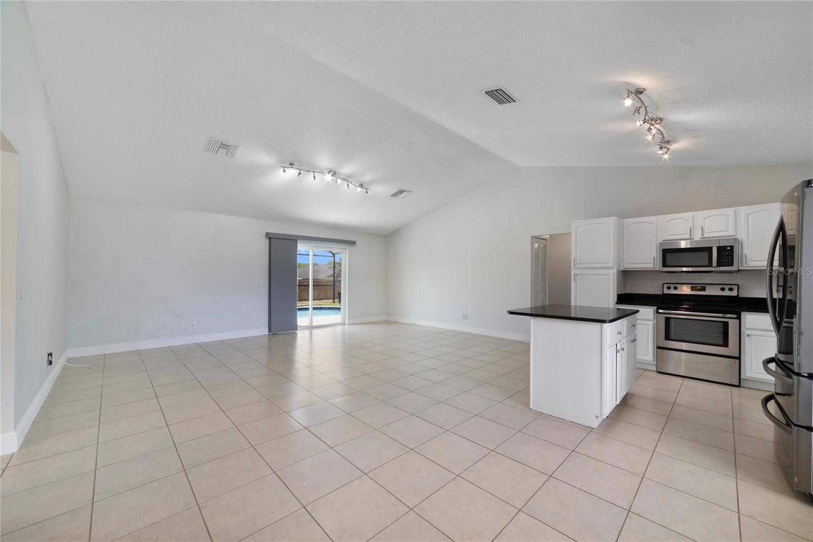 127 CITRUSWOOD CT, Davenport, FL 33837