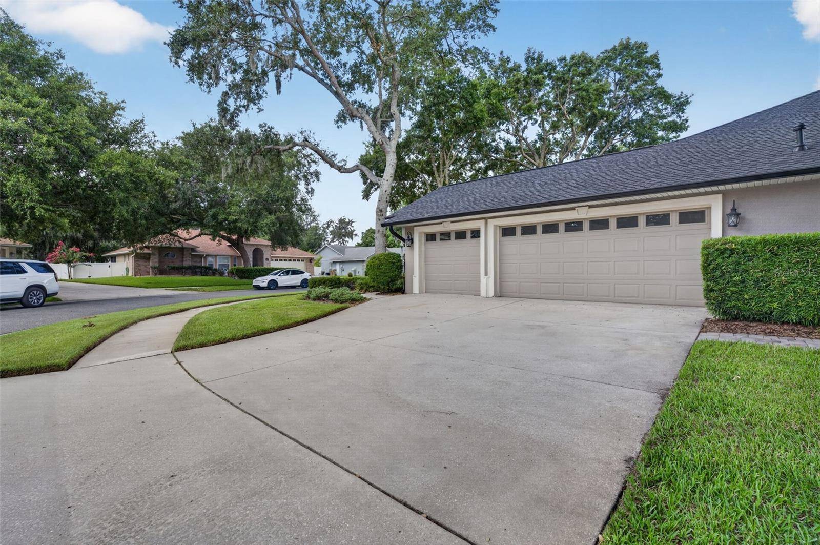 4911 RAYLENE WAY, St Cloud, FL 34771