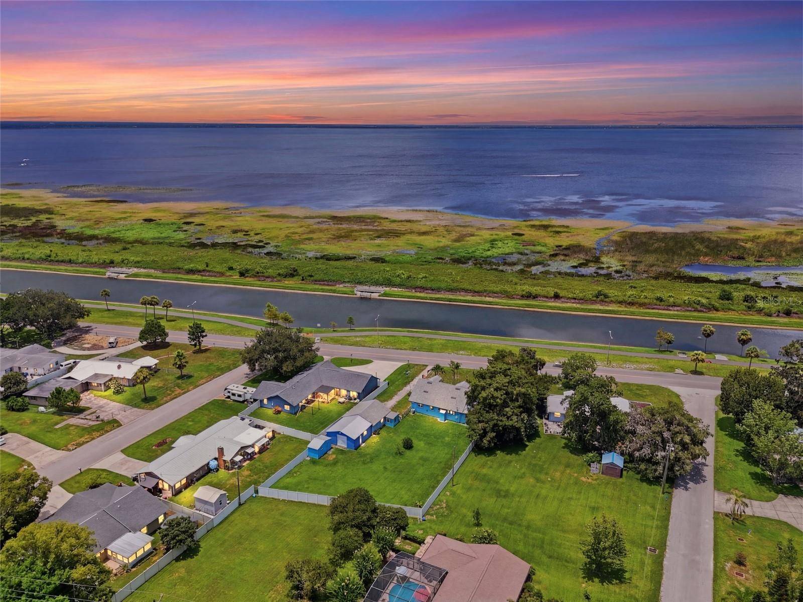 211 LAKESHORE BLVD, St Cloud, FL 34769