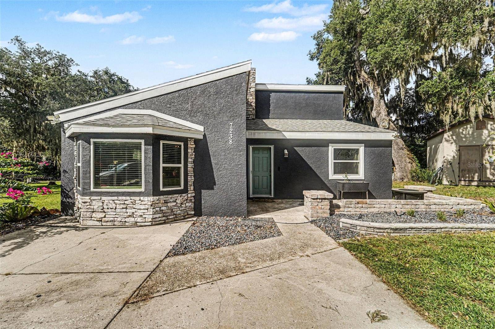 7238 HILLCREST ST, Leesburg, FL 34748