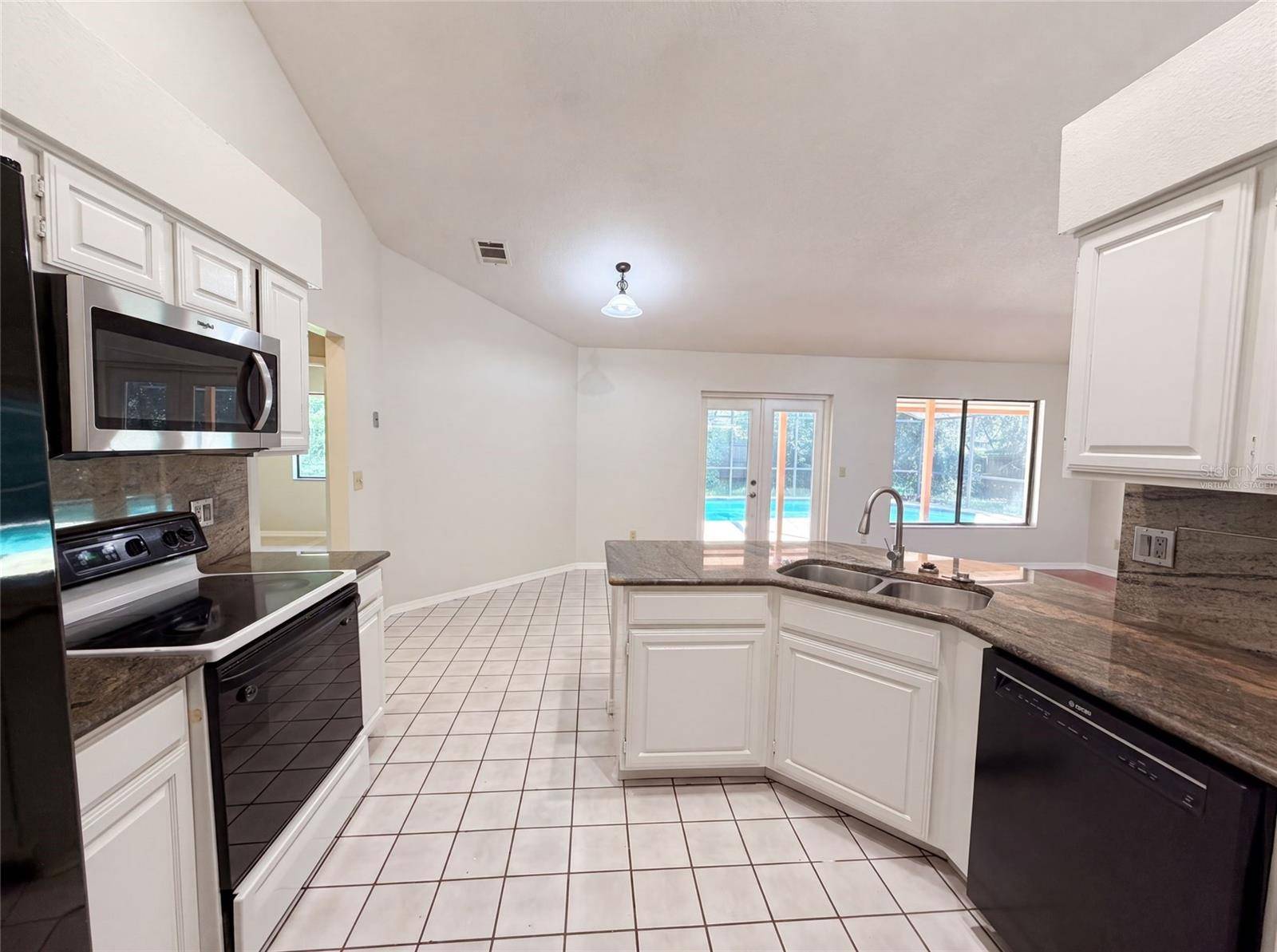 332 SPRUCEWOOD RD, Lake Mary, FL 32746