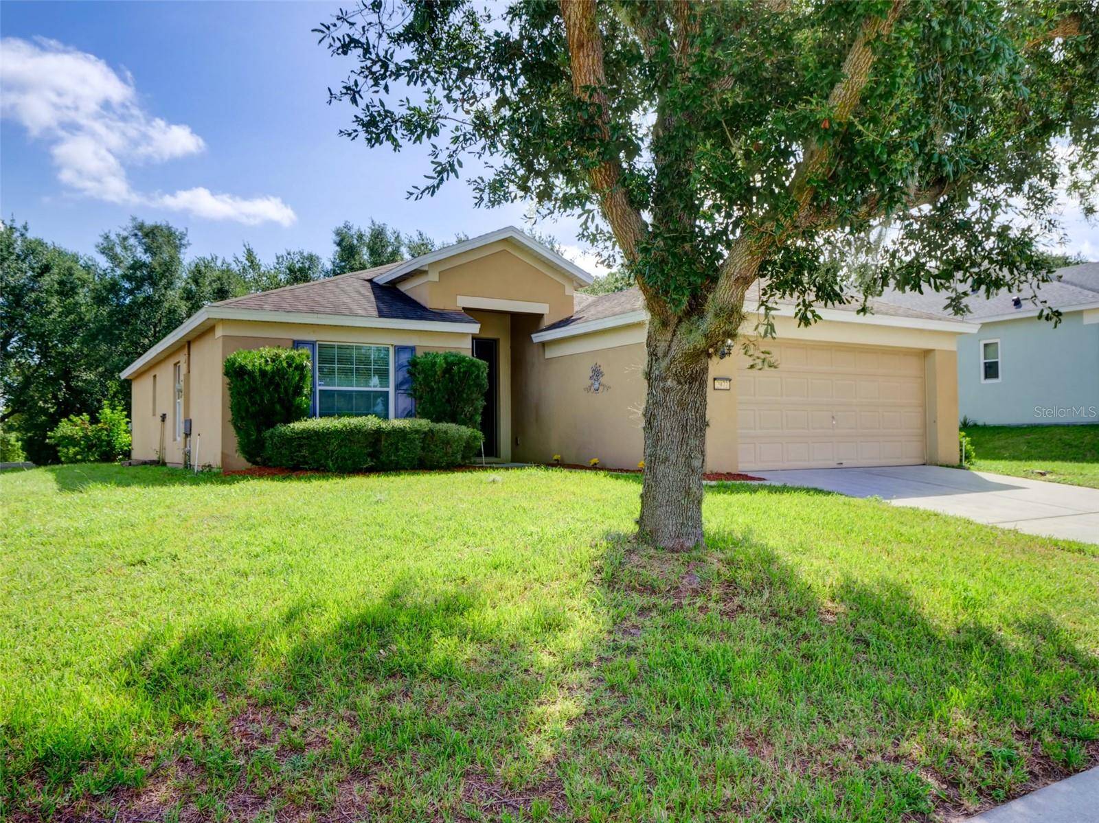 2972 SANTA MARIA AVE, Clermont, FL 34715