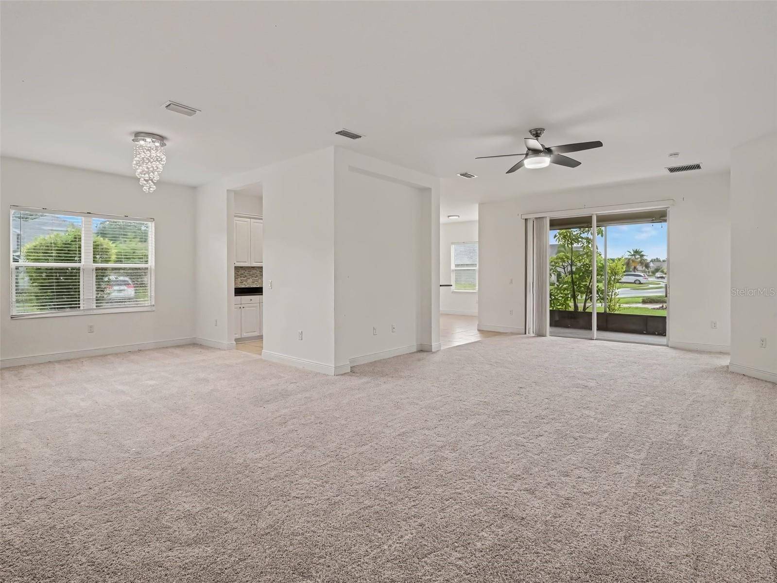 7521 RIDGELAKE CIR, Bradenton, FL 34203