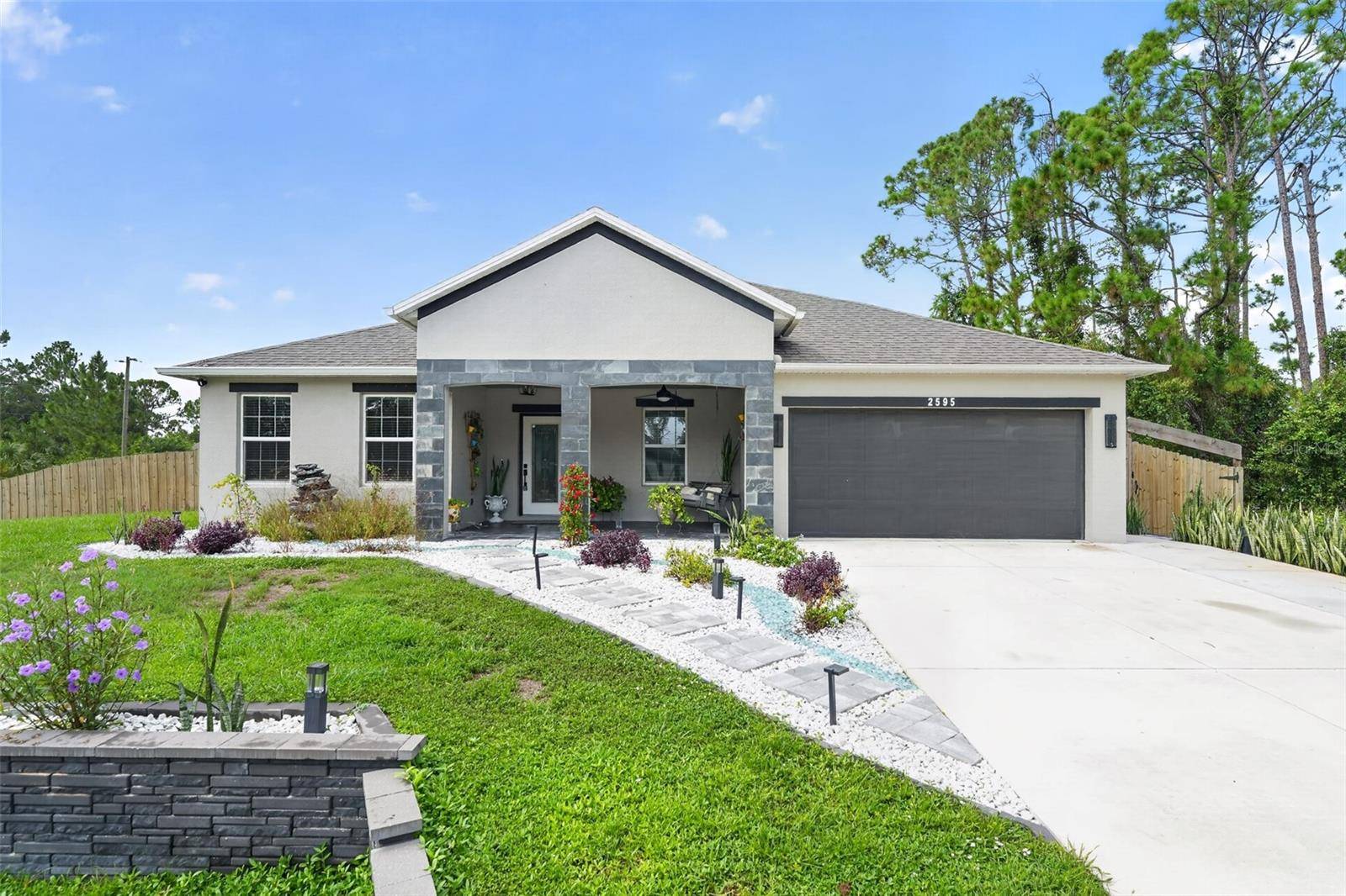 2595 HAGOPLAN LN, North Port, FL 34288
