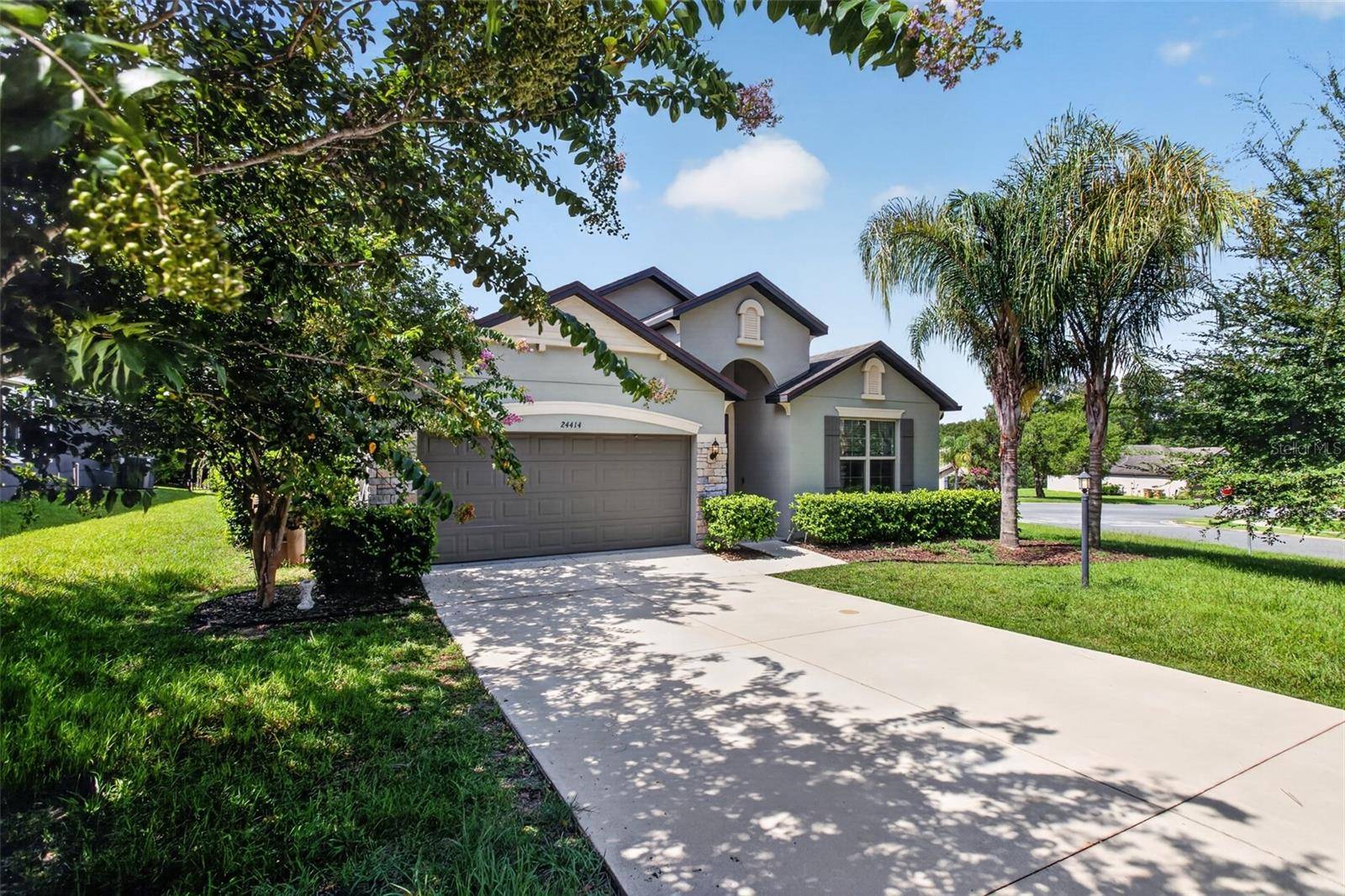 24414 WOODHILL CT, Sorrento, FL 32776