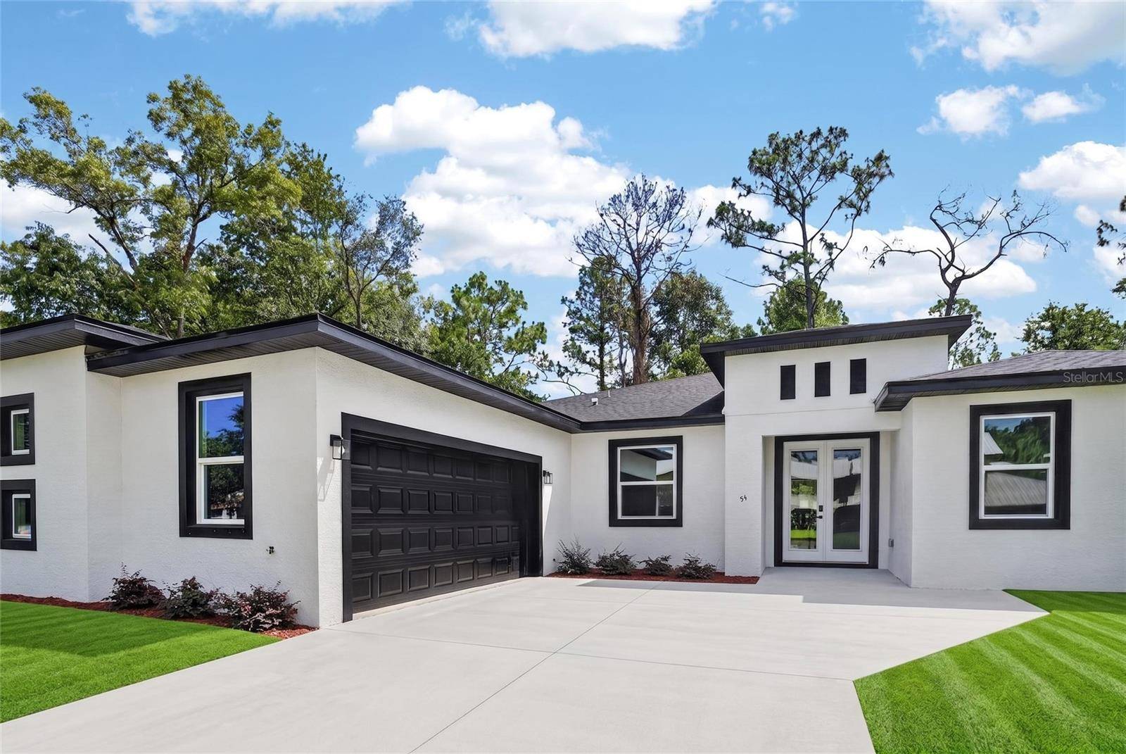 54 DOUGLAS ST, Homosassa, FL 34446