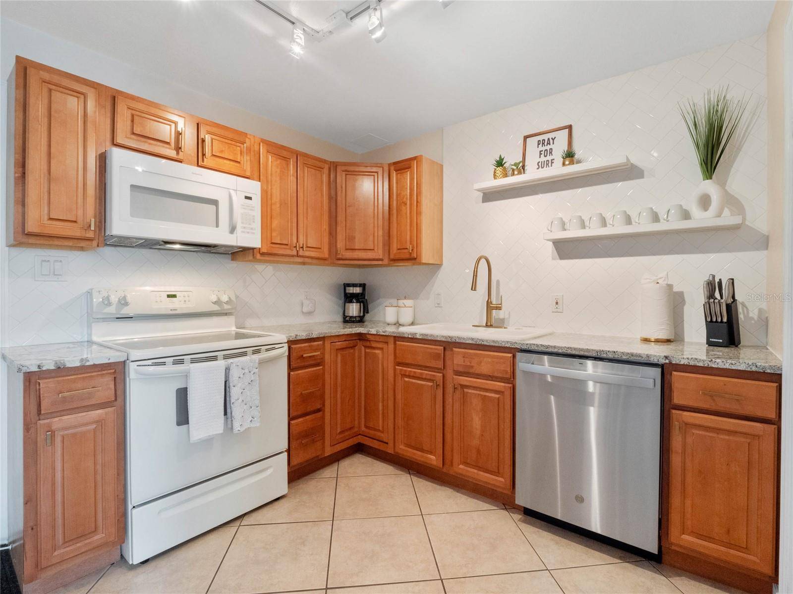 218 CANAVERAL BEACH BLVD, Cape Canaveral, FL 32920