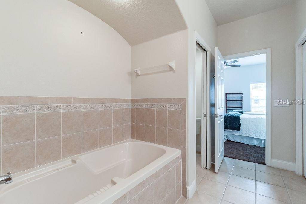 1733 PROSPECT AVE, Orlando, FL 32814