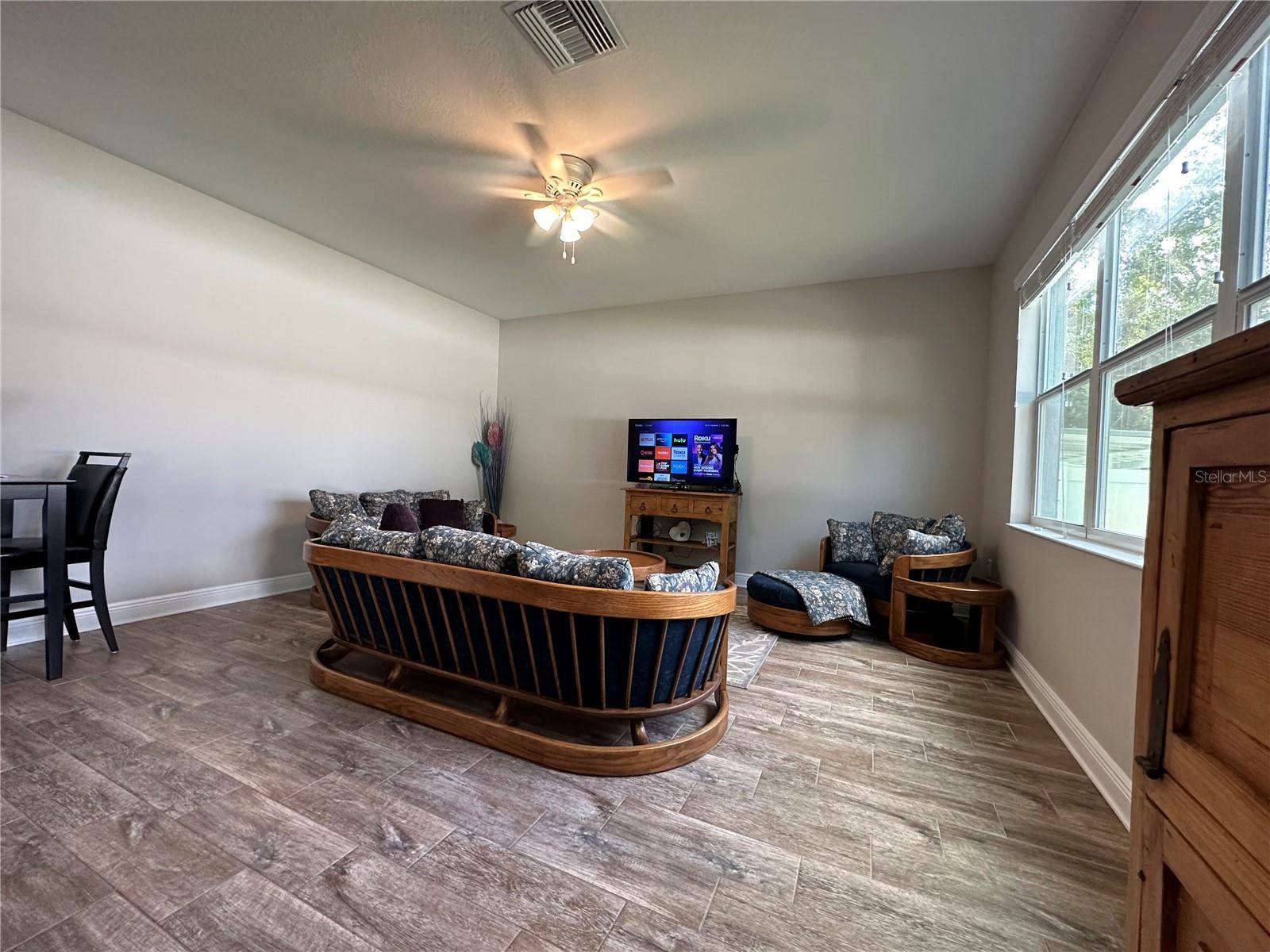 3313 W WALNUT ST, Tampa, FL 33607