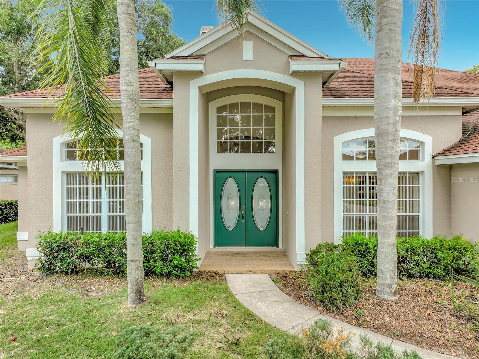 635 LONG LAKE DR, Oviedo, FL 32765