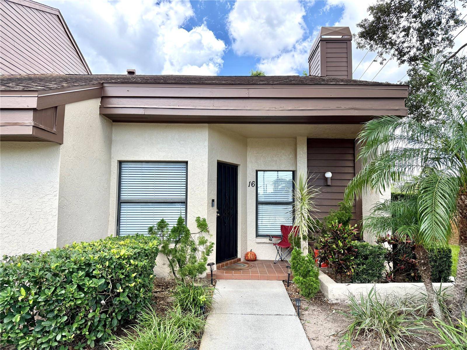 2816 COUNTRYBROOK DR #L16, Palm Harbor, FL 34684