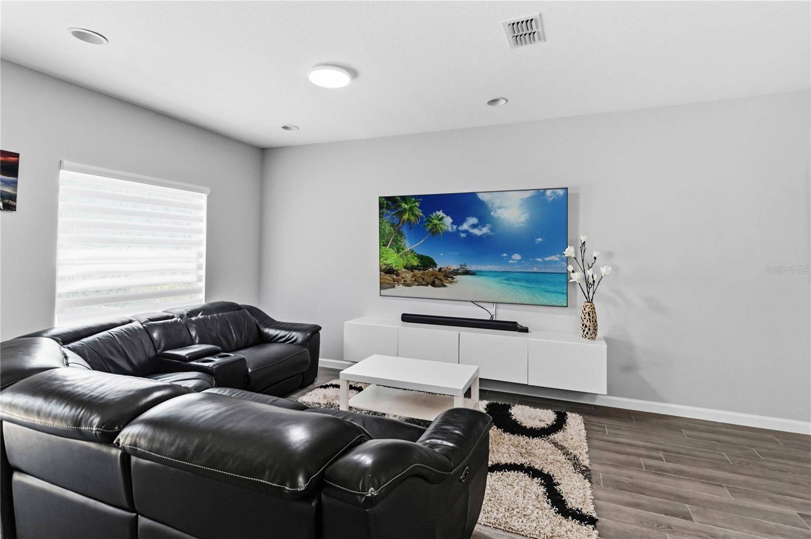 385 CAPE HONEYSUCKLE PL, Sanford, FL 32771