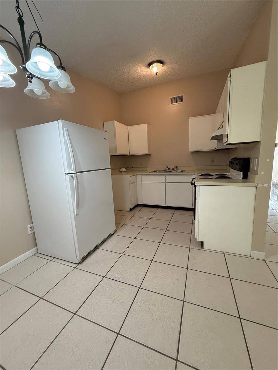 1619 S HIGH ST, Deland, FL 32720