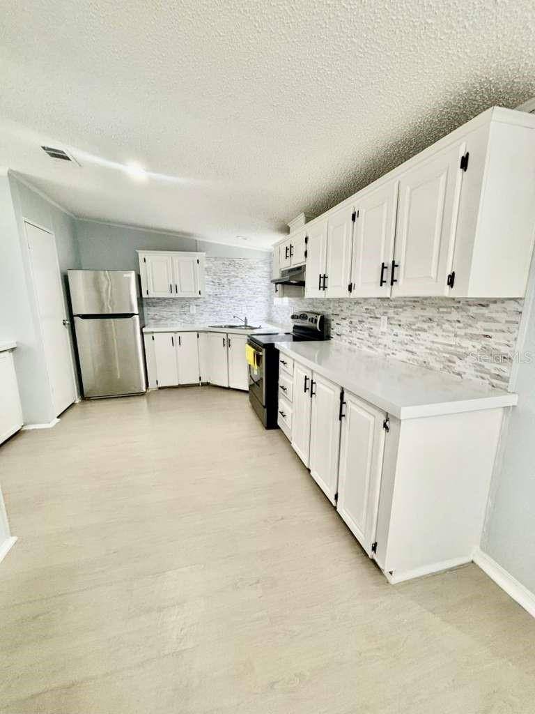 218 DIAMOND ACRES RD, Davenport, FL 33837