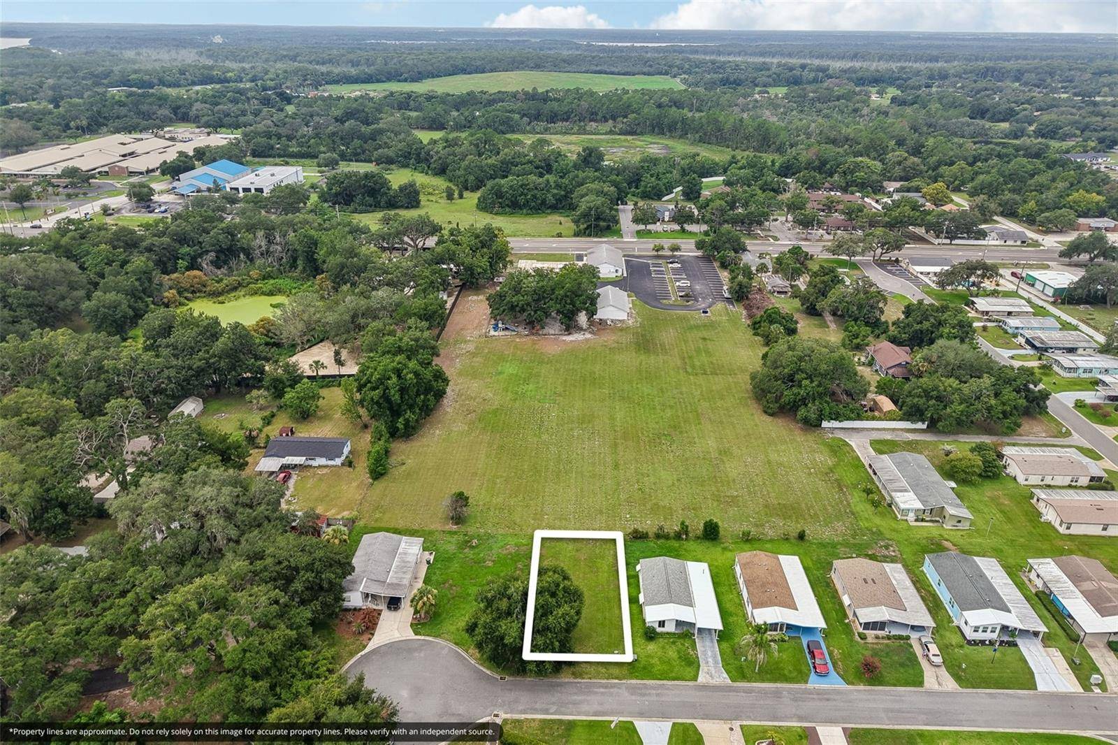 2341 W COACH N FOUR DR, Leesburg, FL 34748