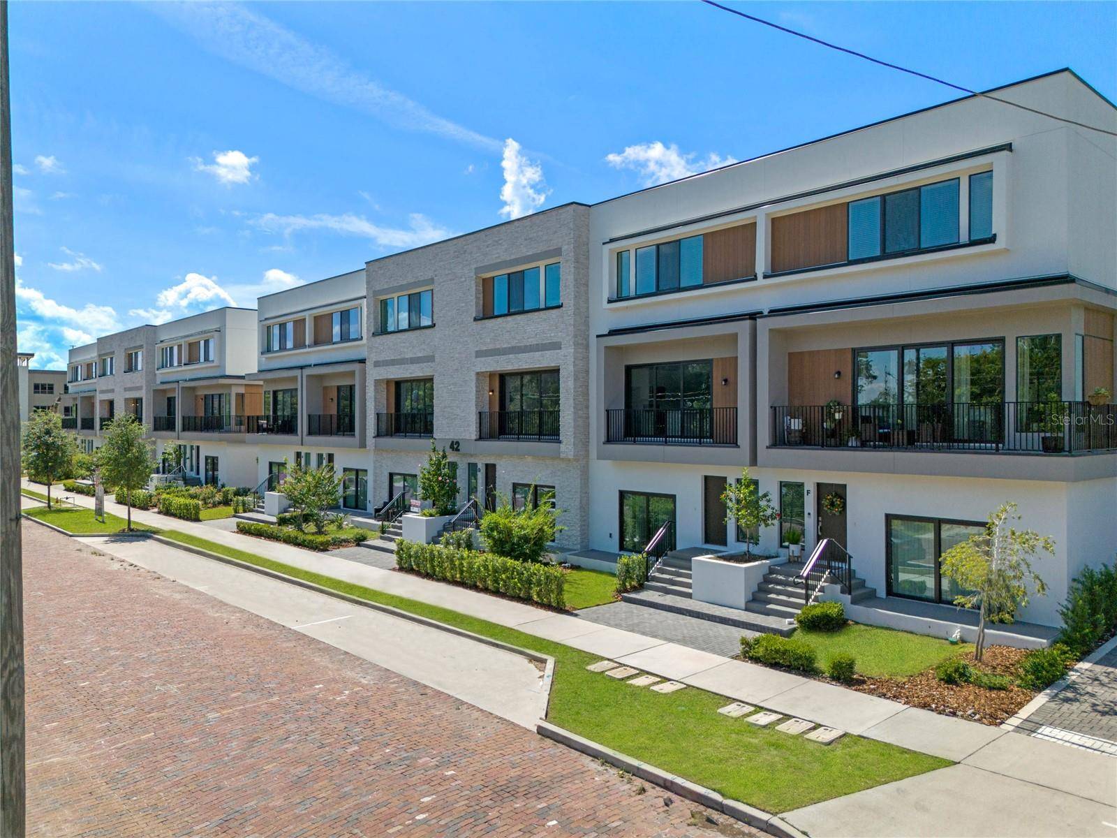 42 W HARDING ST #C, Orlando, FL 32806