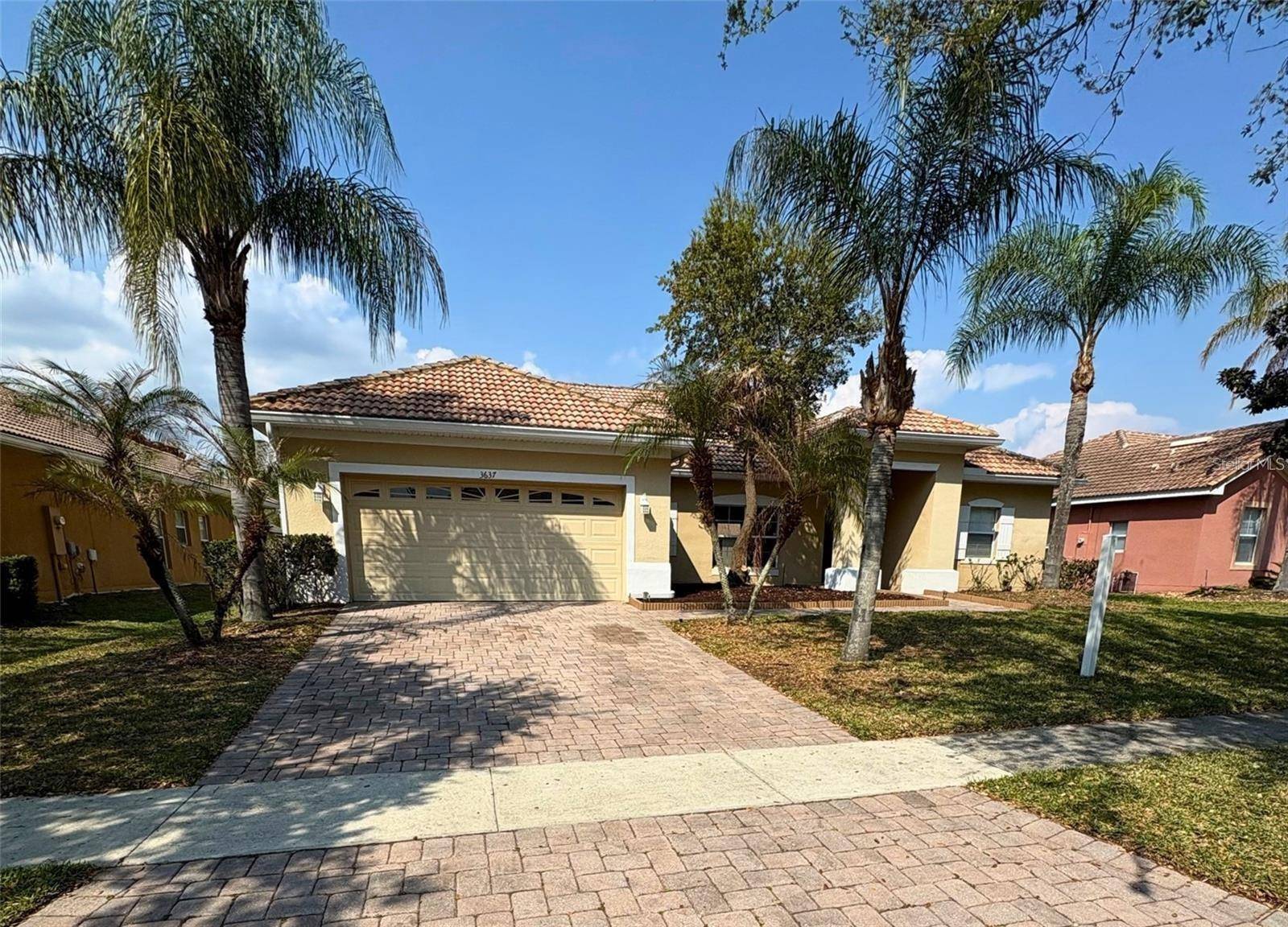 3637 WEATHERFIELD DR, Kissimmee, FL 34746