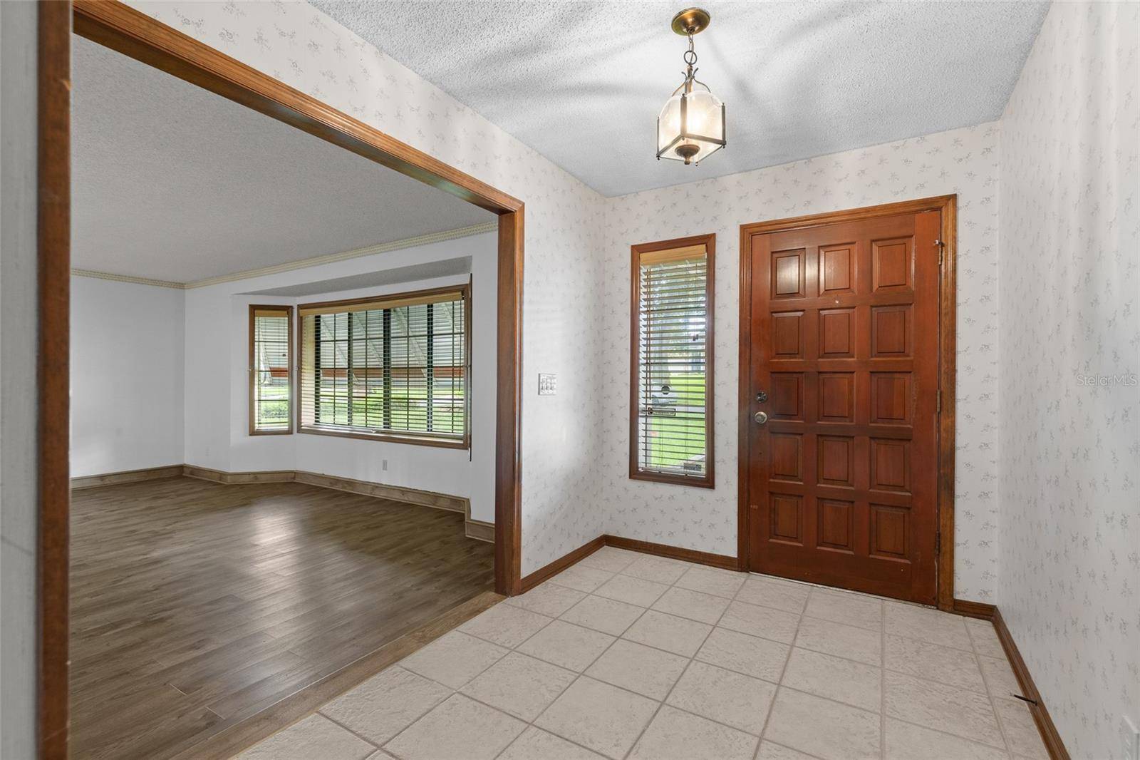 521 FERNWOOD DR, Altamonte Springs, FL 32701