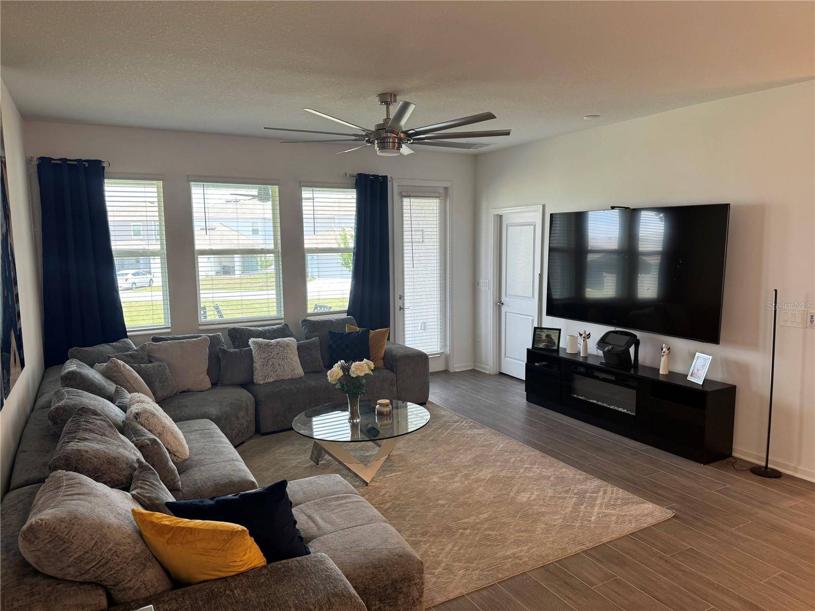2844 ARMSTRONG AVE, Clermont, FL 34714