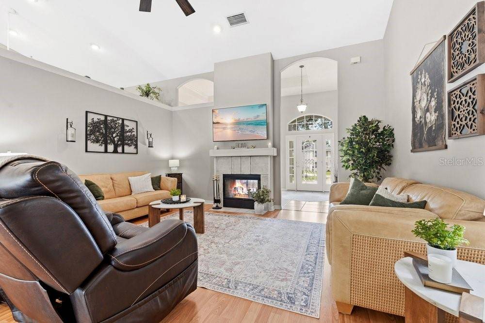 557 QUAIL CREST CT, Debary, FL 32713