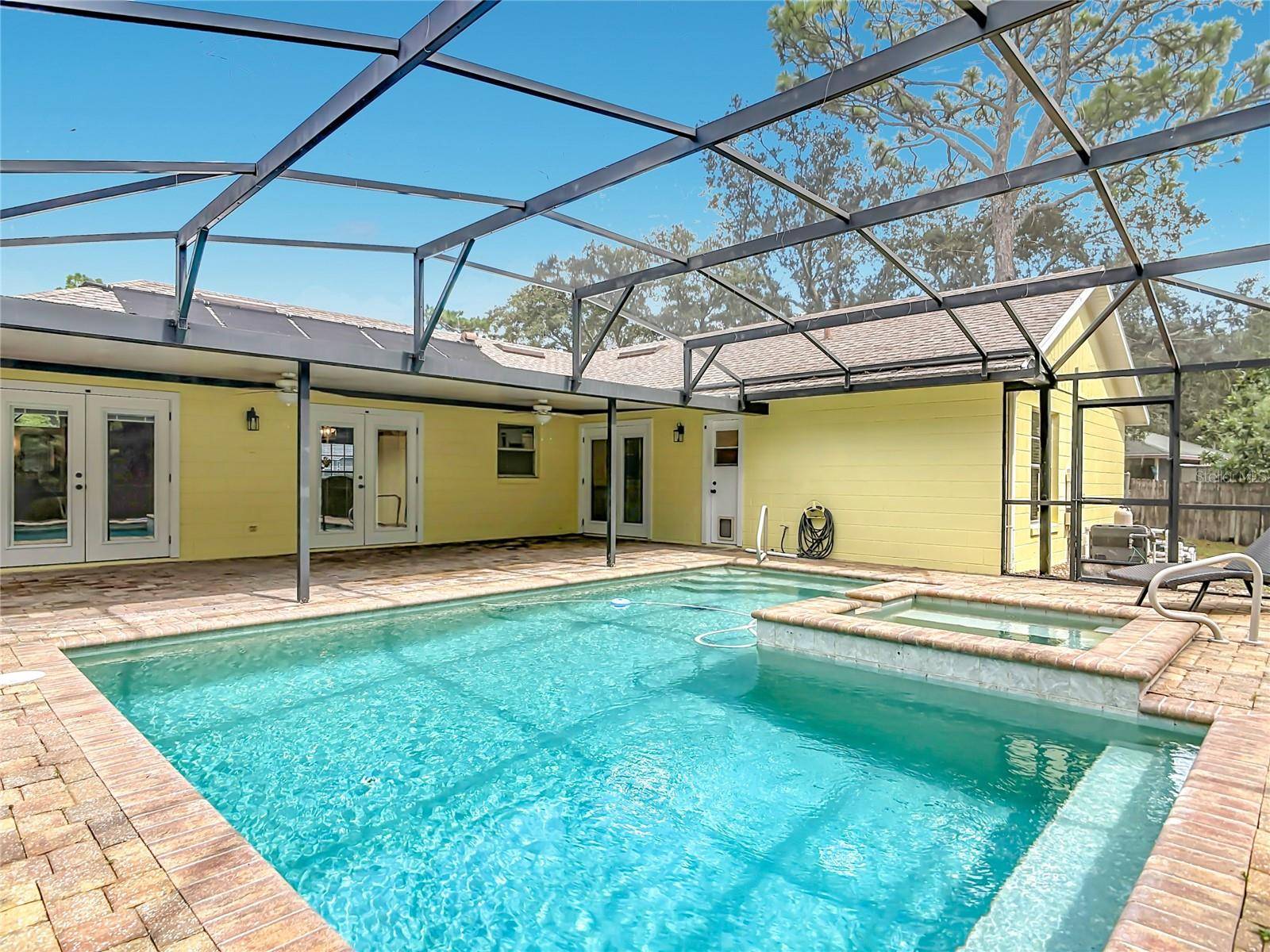 3208 LAKE HELEN OSTEEN RD, Deltona, FL 32738