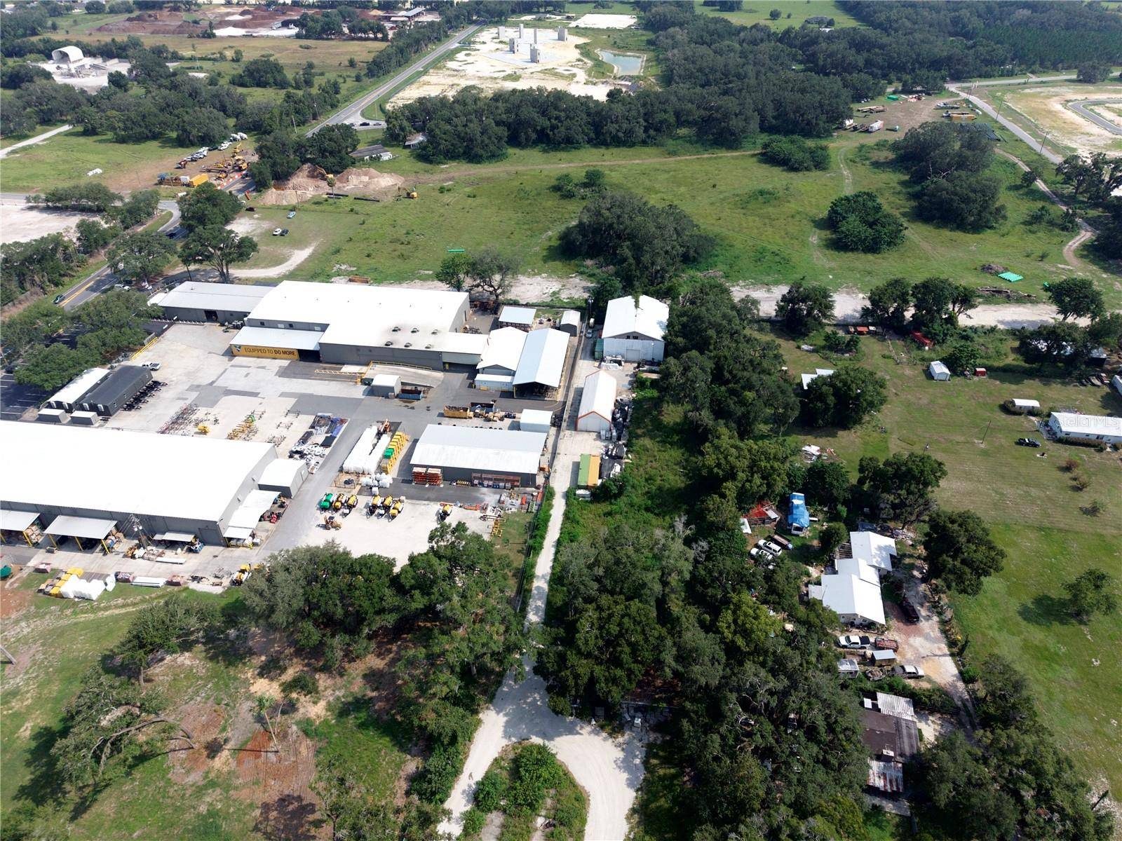 3350 4TH ST, Okahumpka, FL 34762