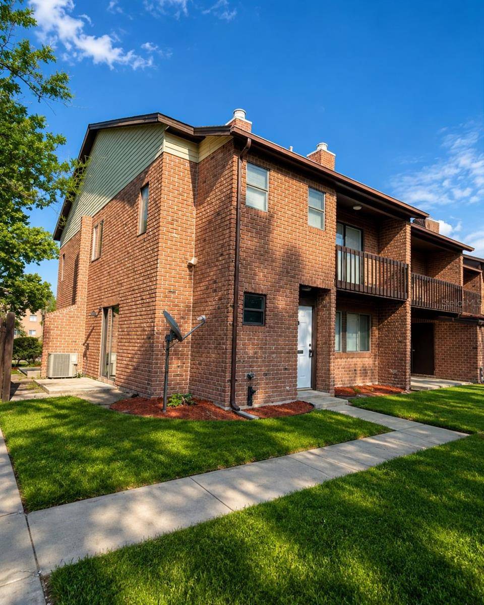 5032 DOWNING ST #10, Orlando, FL 32839