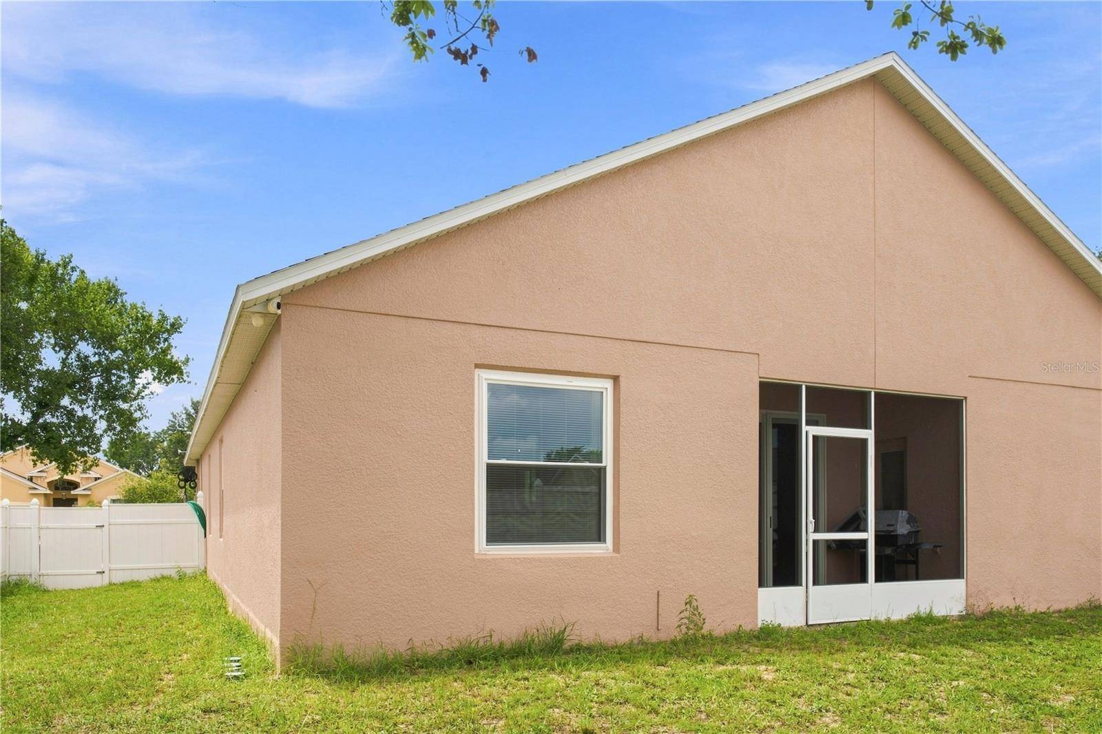 110 KNOLLWOOD DR, Davenport, FL 33837