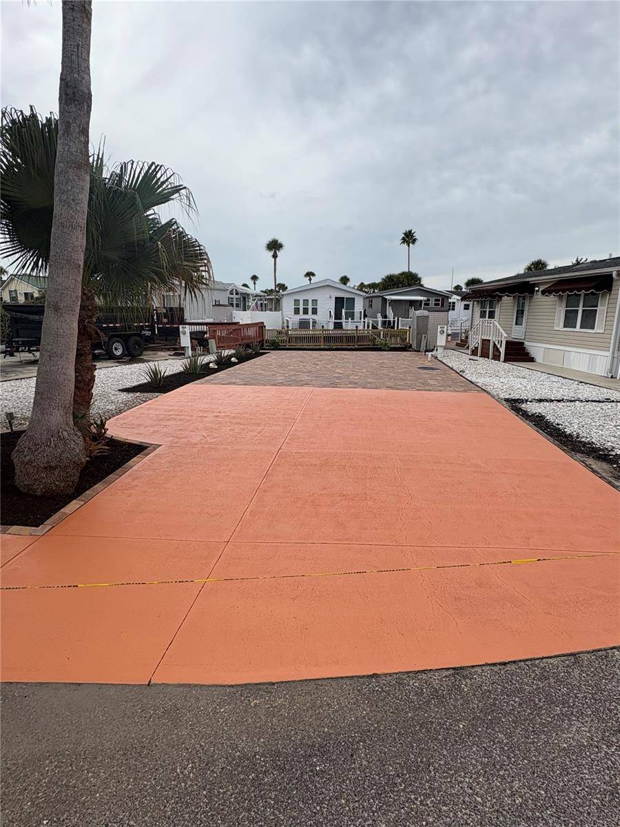 9000 US HIGHWAY 192 #327, Clermont, FL 34714