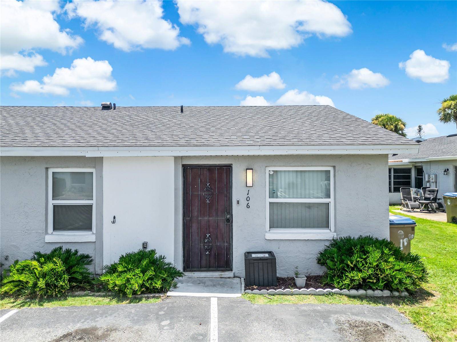 106 LAKE VILLA WAY, Kissimmee, FL 34743