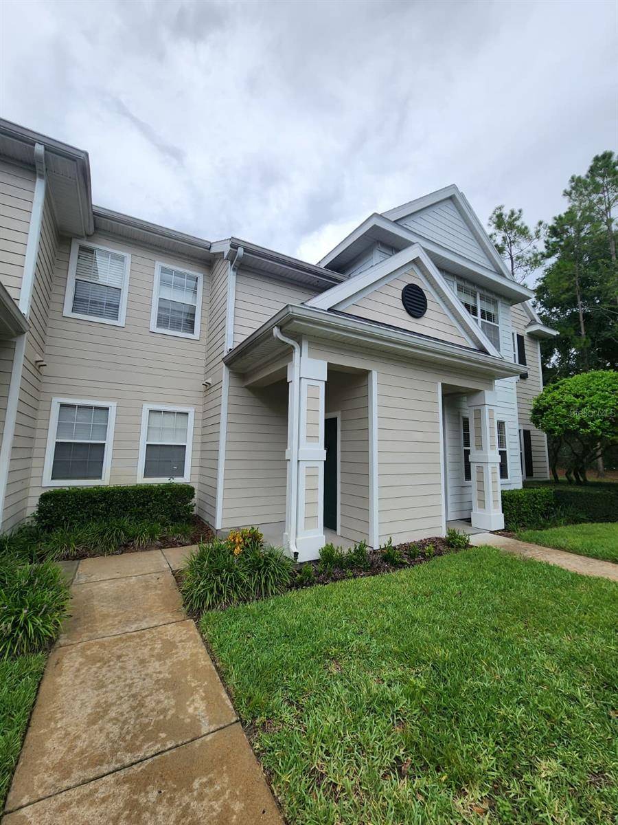 142 SOUTHERN PECAN CIR #204, Winter Garden, FL 34787