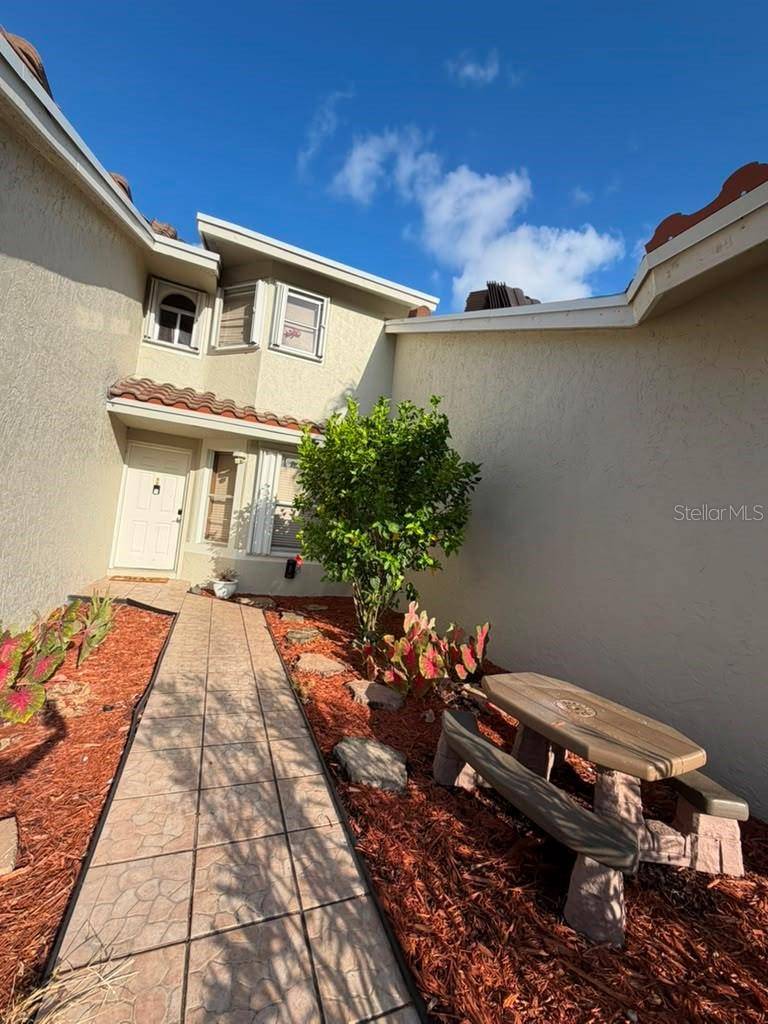 7380 PINEWALK DR S #37-8, Margate, FL 33063