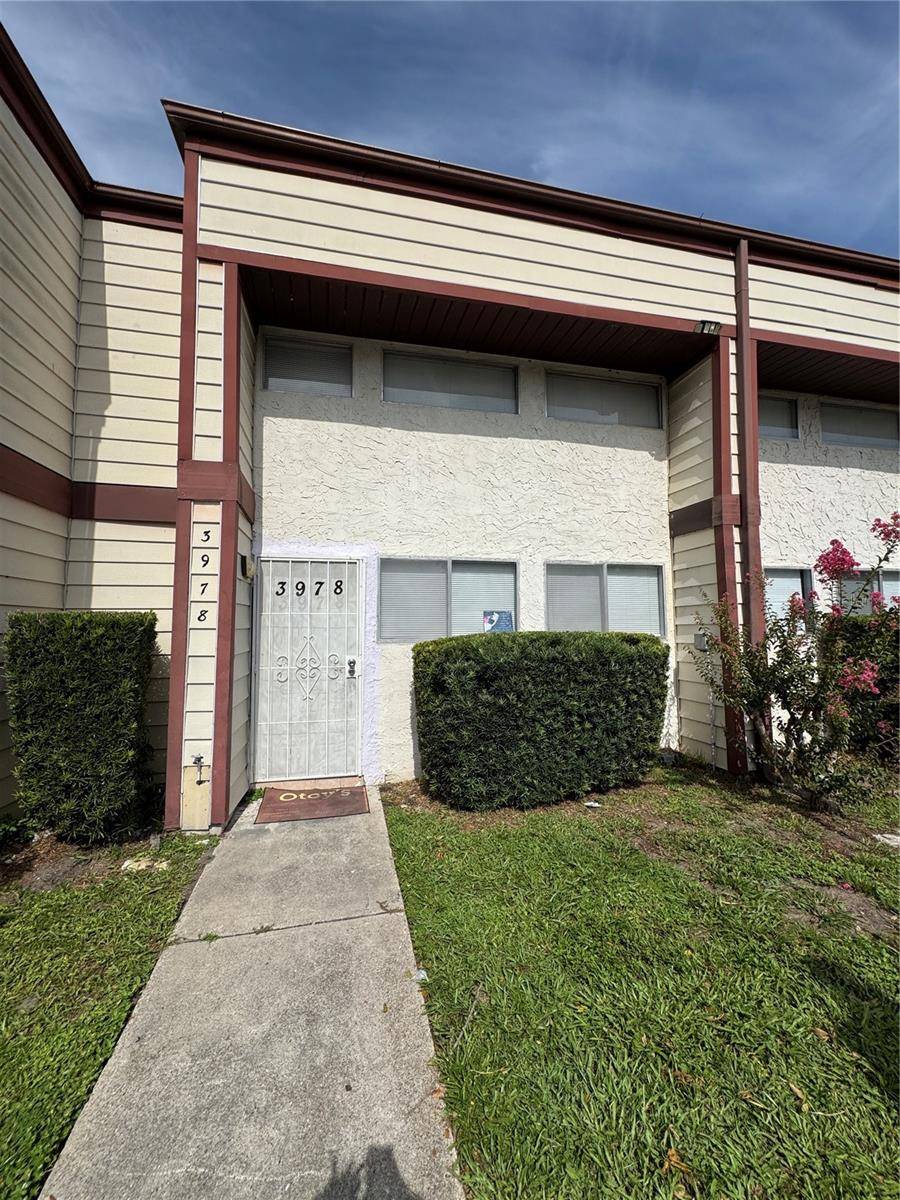 3978 CRAYRICH CIR #C2, Orlando, FL 32839