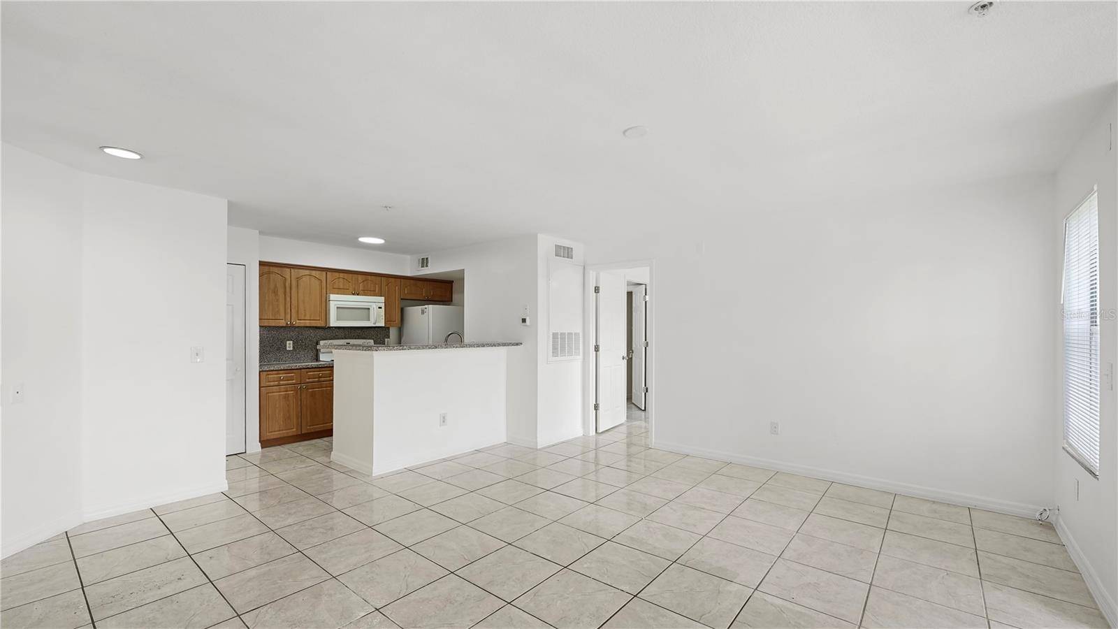 2204 KEY WEST CT #518, Kissimmee, FL 34741