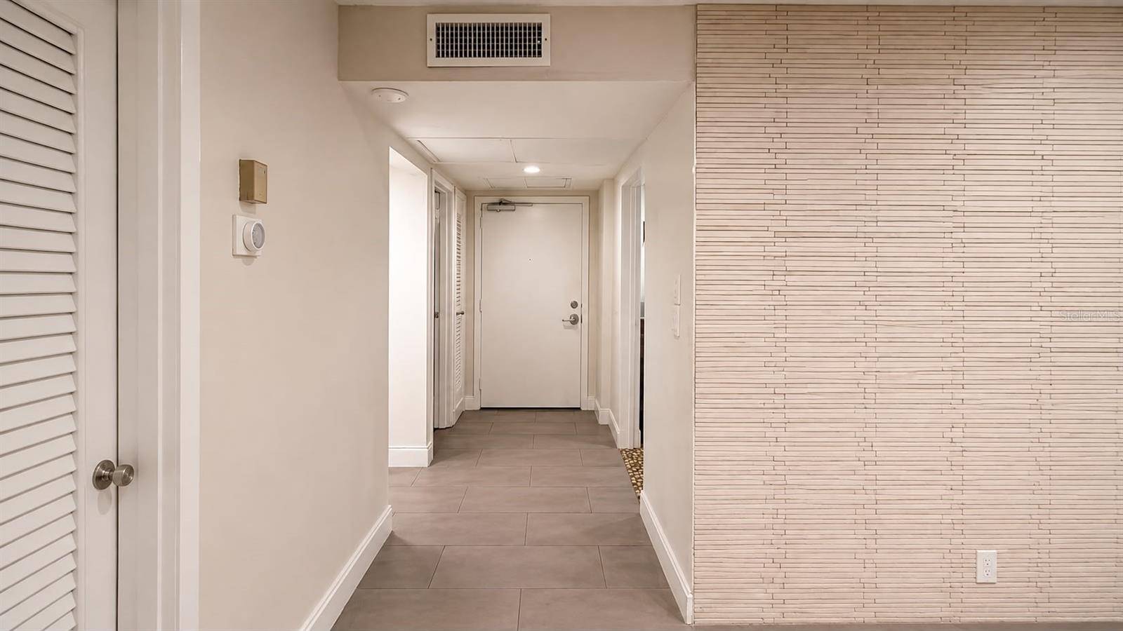 8810 W MCNAB RD #303, Tamarac, FL 33321