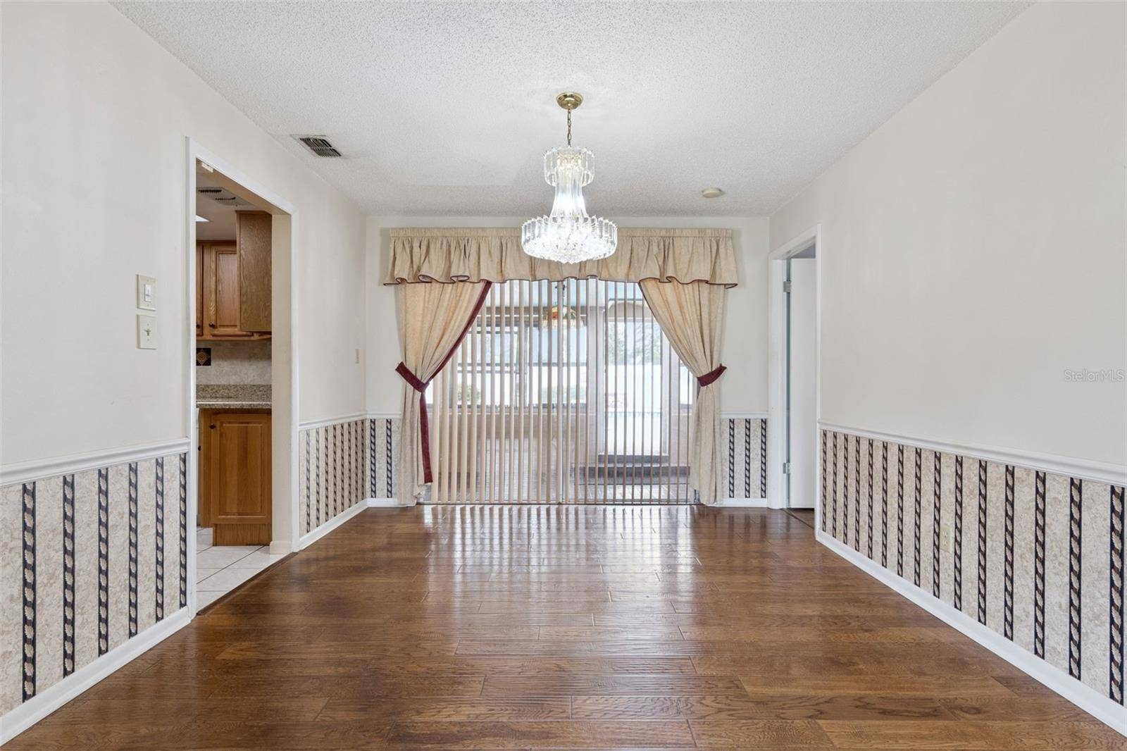 1391 AVALON BLVD, Casselberry, FL 32707