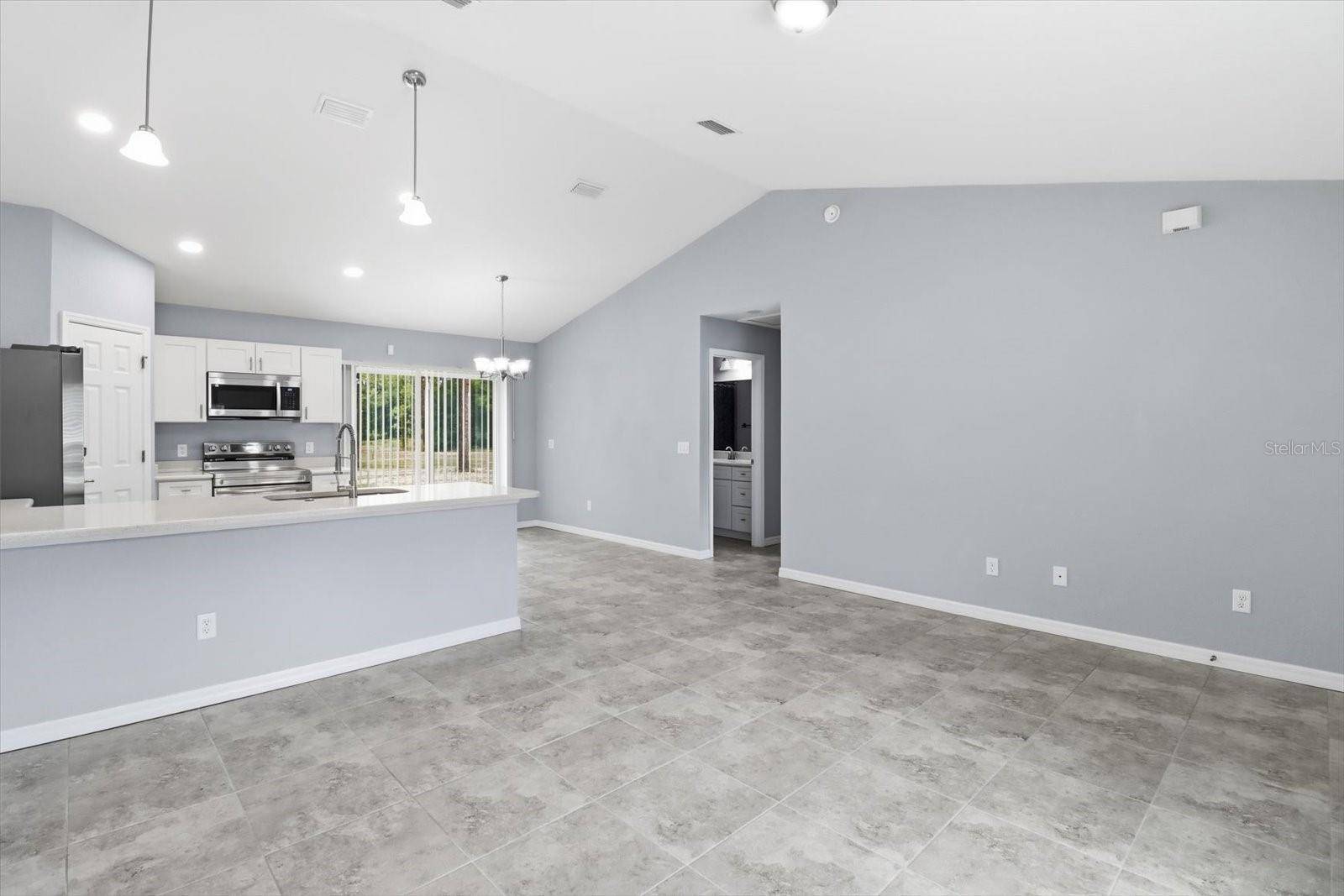 3266 SW ADMIRAL LANDING DR, Dunnellon, FL 34431