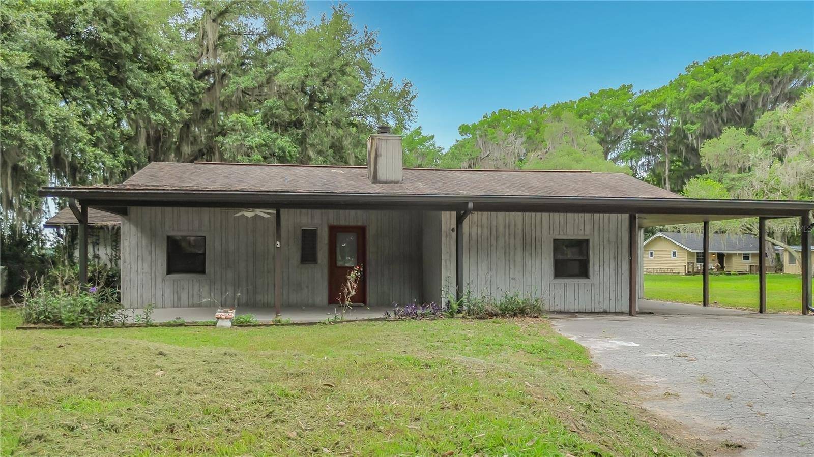 8980 E DEVILSNECK RD, Floral City, FL 34436