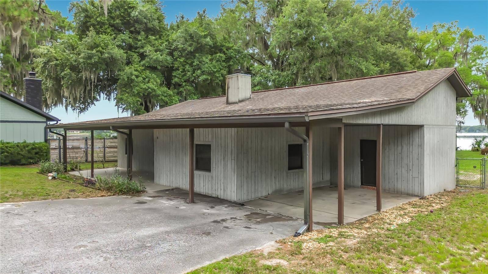 8980 E DEVILSNECK RD, Floral City, FL 34436