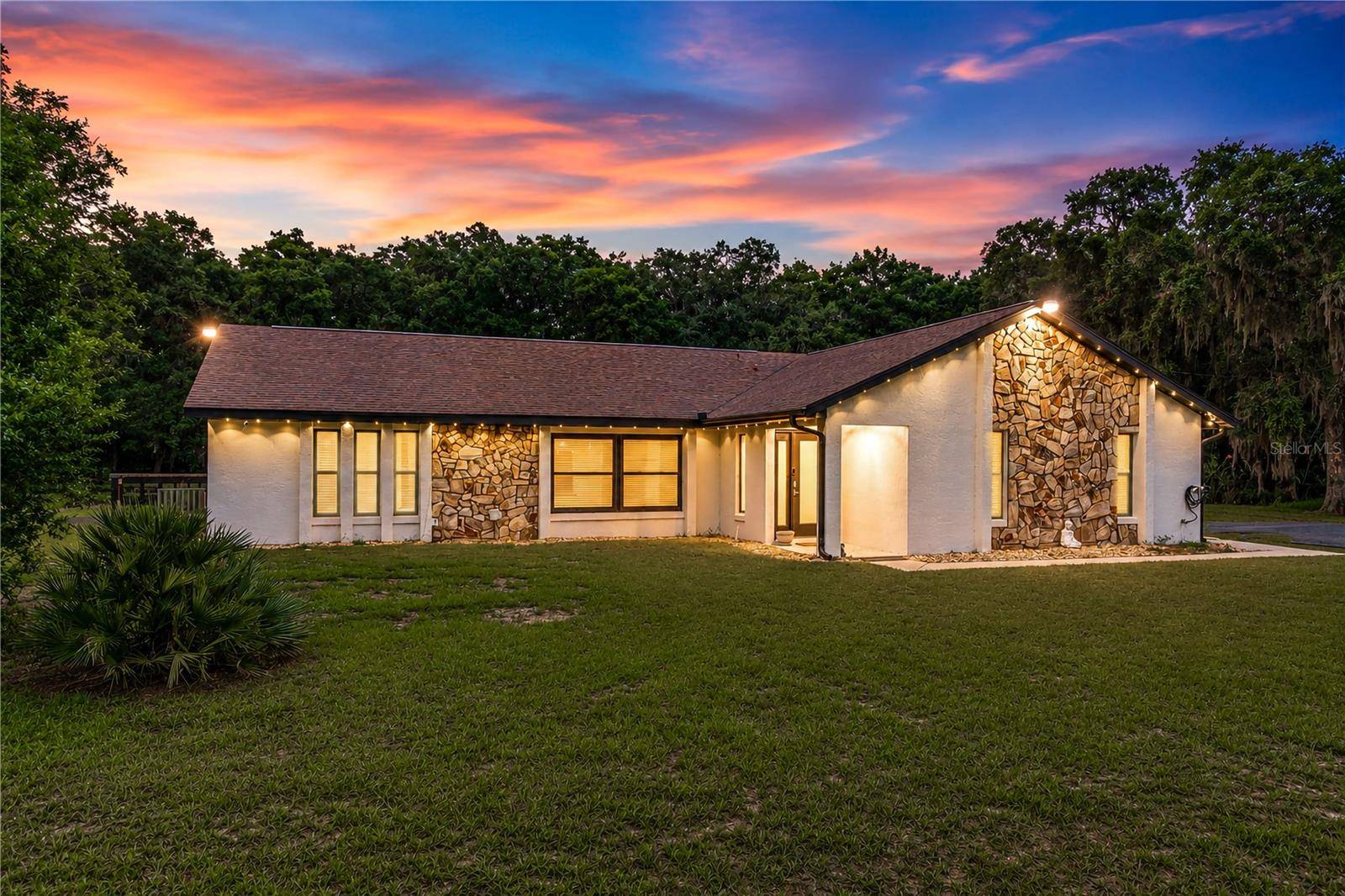 2735 NE 127TH PL, Anthony, FL 32617