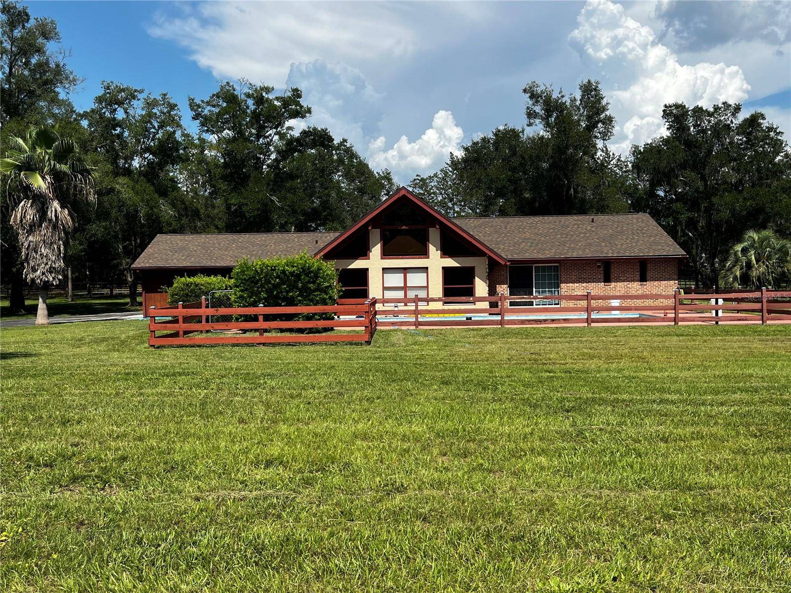 7 MEADOW WOOD DR, Ocala, FL 34482
