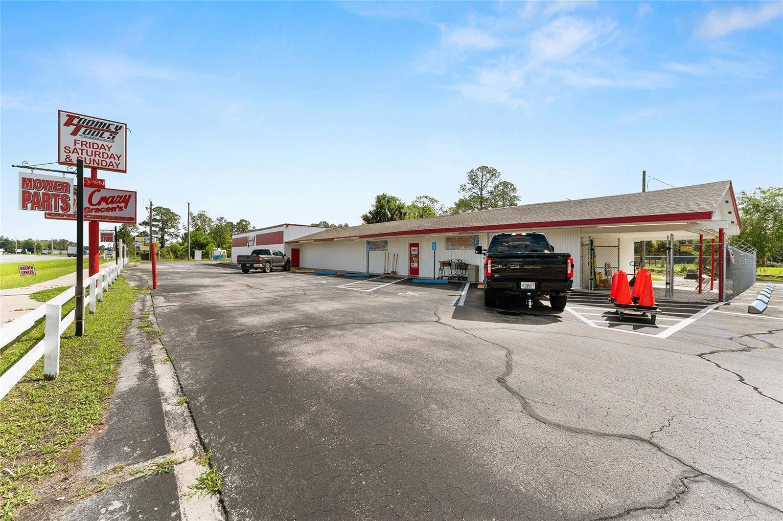 17313 NE US HWY 301, Waldo, FL 32694