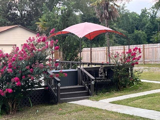 1347 WISHBONE RD, Cantonment, FL 32533