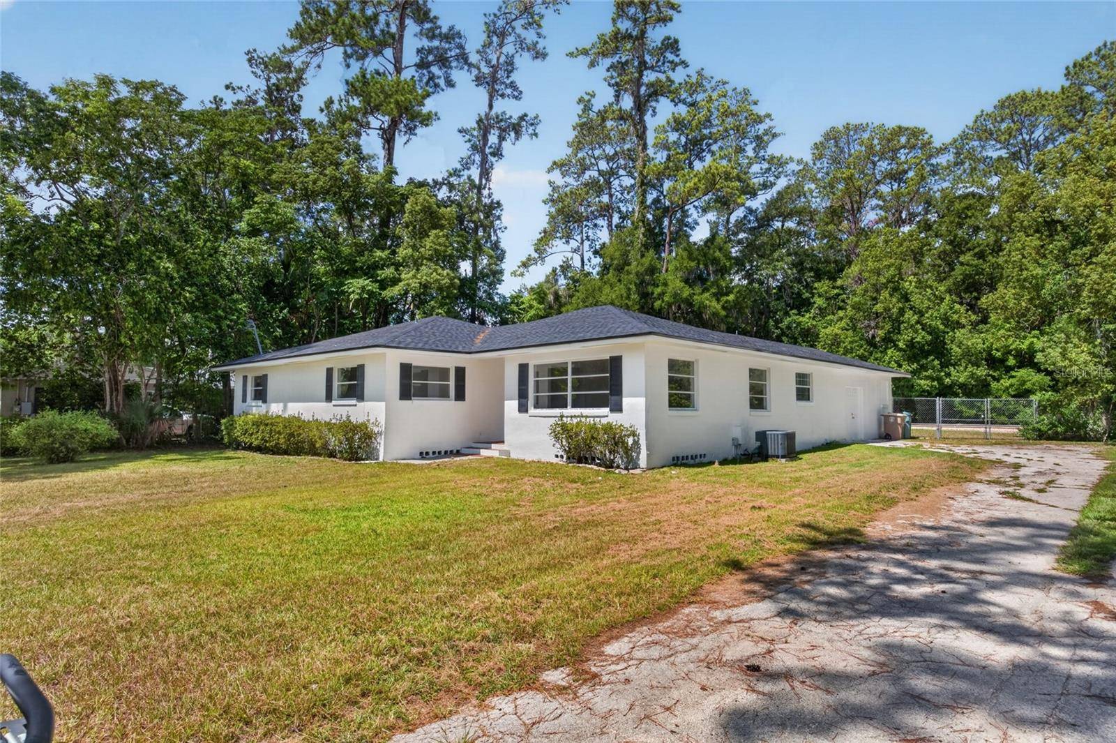 1220 NE 16TH AVE, Ocala, FL 34470