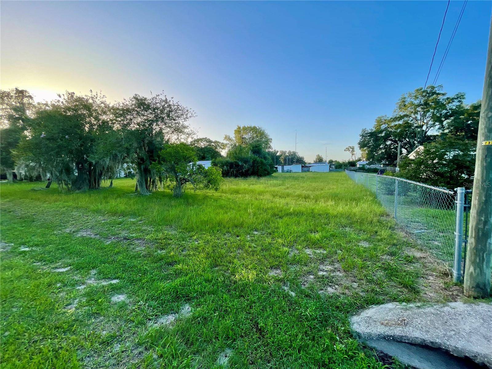 CENTRAL AVE, Coleman, FL 33521