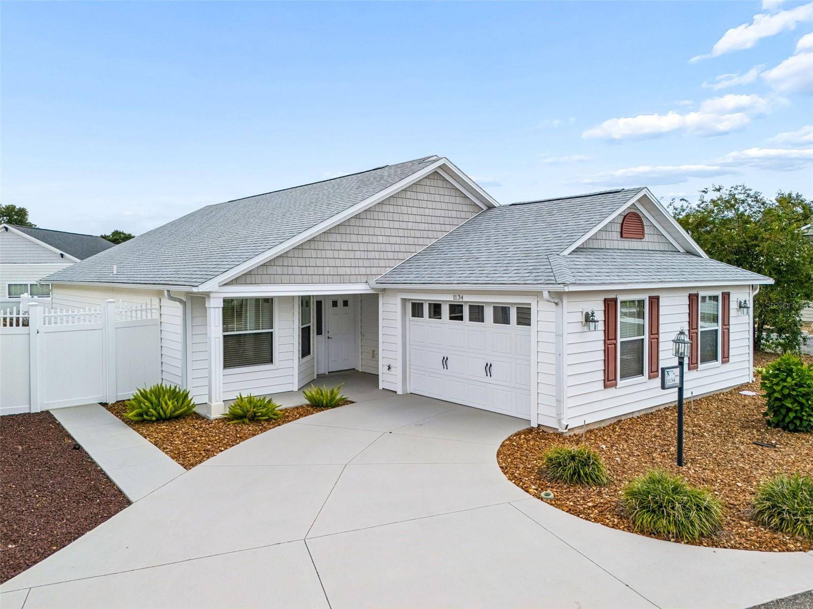 1134 SOUTHERN SUN DR, The Villages, FL 32162