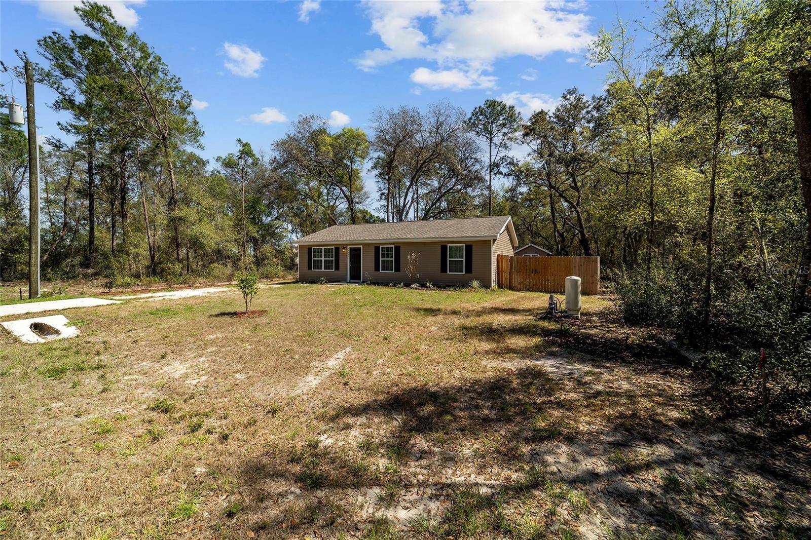 23935 NE 118TH AVE, Fort Mc Coy, FL 32134