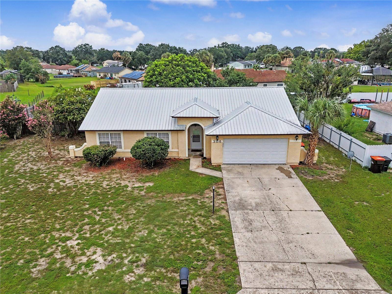 306 OAK TRACK RADL, Ocala, FL 34472